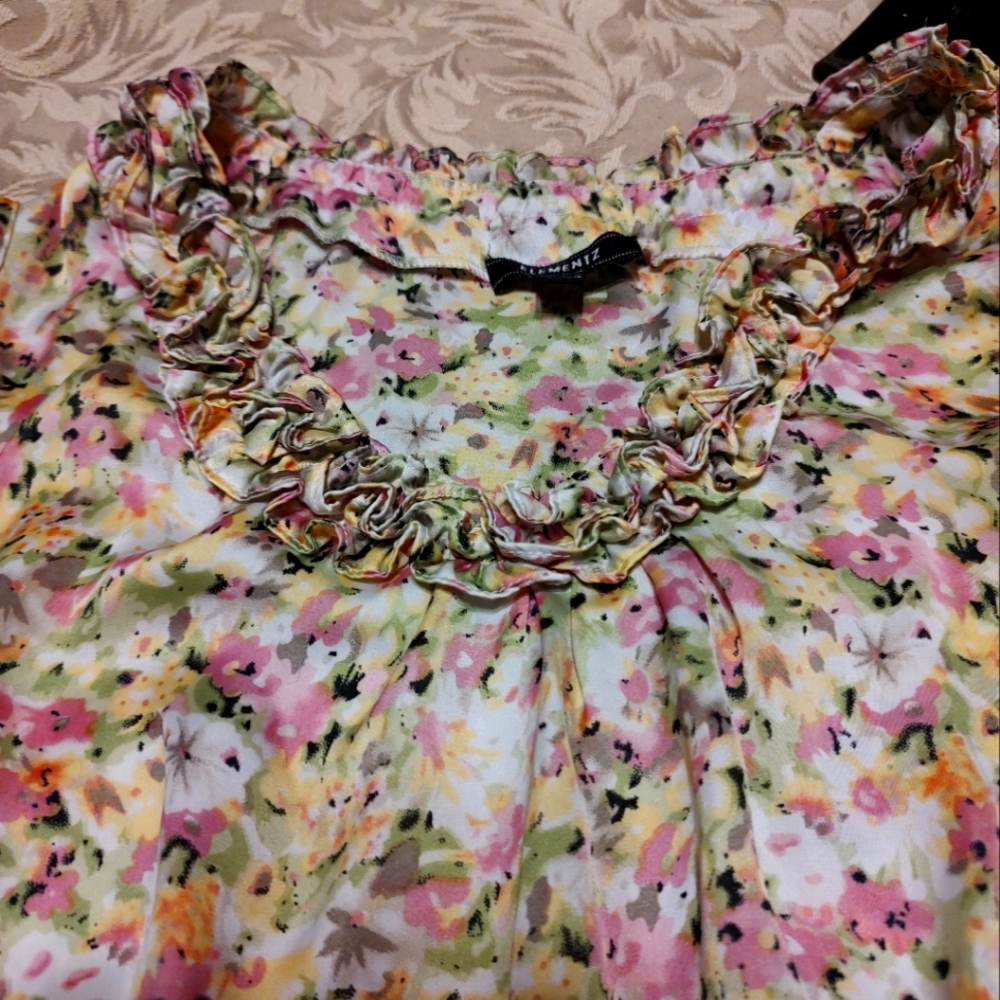 🌷Dainty Floral Satin Sleeveless Ruffles Career Blouse Camisole - XL - Picture 7 of 9